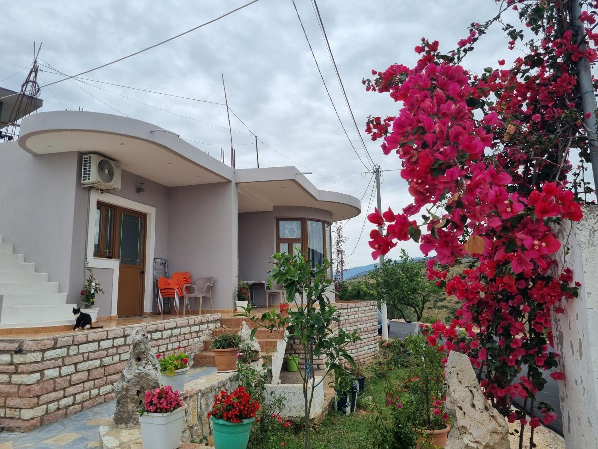 Apartment Besnik Brahimi Ksamil Exteriör bild