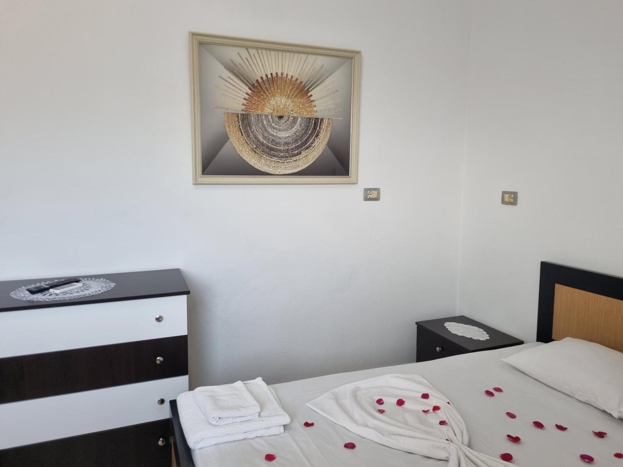 Apartment Besnik Brahimi Ksamil Exteriör bild